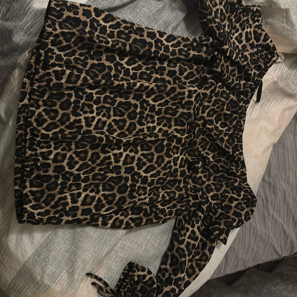 Michael Kors off the shoulder top cheetah print
